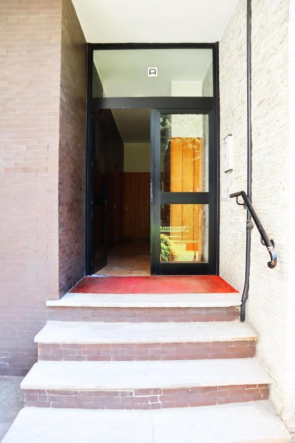 Flat Milano Niguarda 4Pax-Wifiアパートメント エクステリア 写真